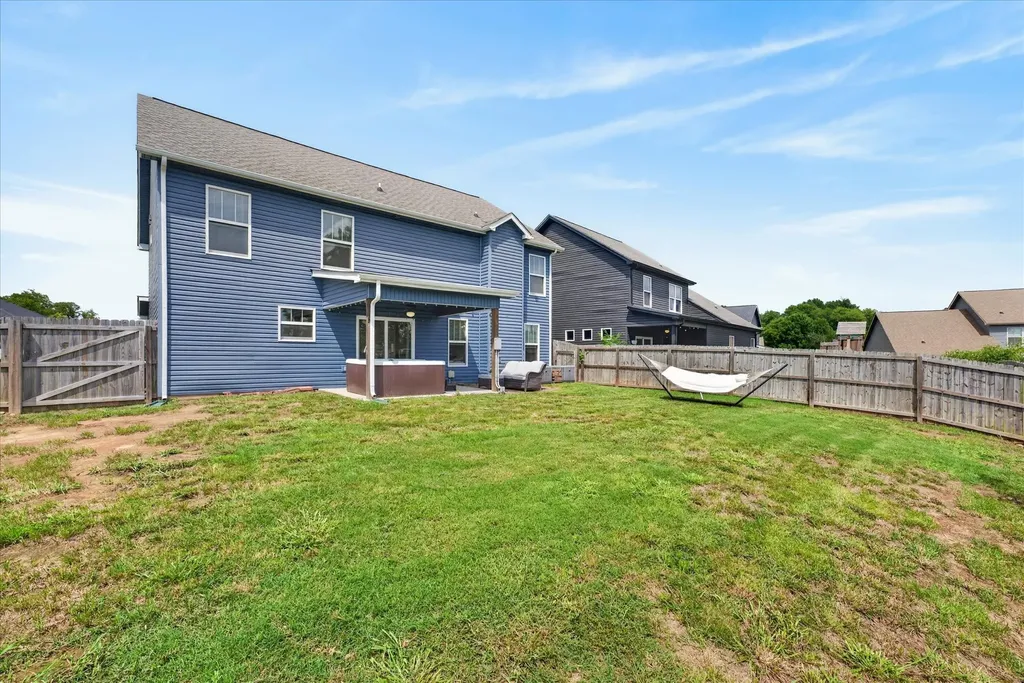 488 Kinslow Court Clarksville TN 37040