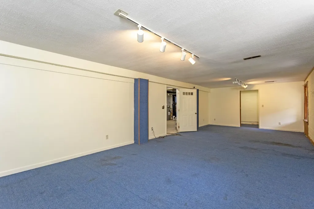 165 Paglen Ridge Drive Pikeville TN 37367