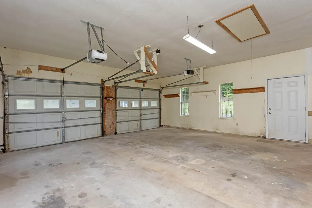 165 Paglen Ridge Drive Pikeville TN 37367