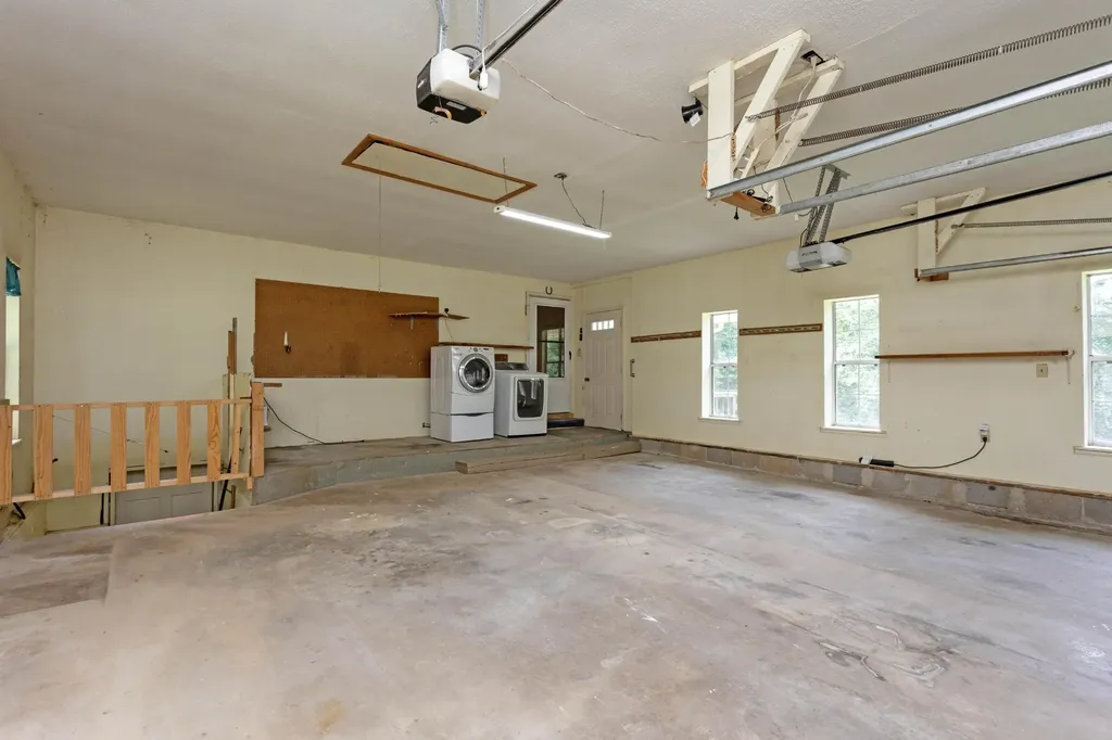 165 Paglen Ridge Drive Pikeville TN 37367