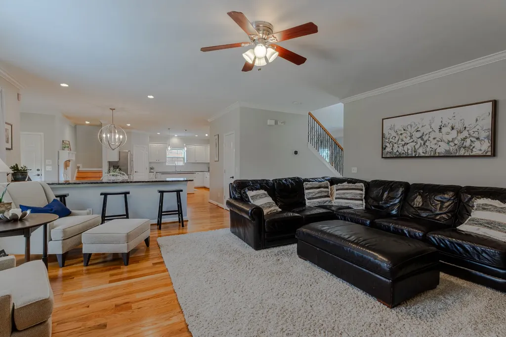 5037 Traceway Drive Nashville TN 37221