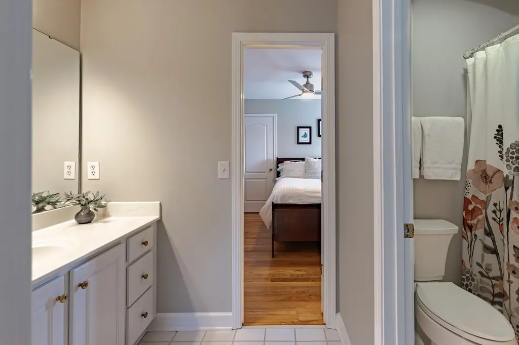 5037 Traceway Drive Nashville TN 37221