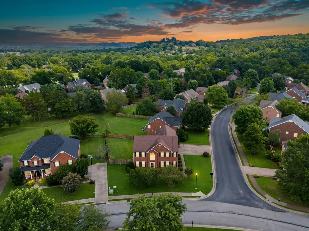 5037 Traceway Drive Nashville TN 37221