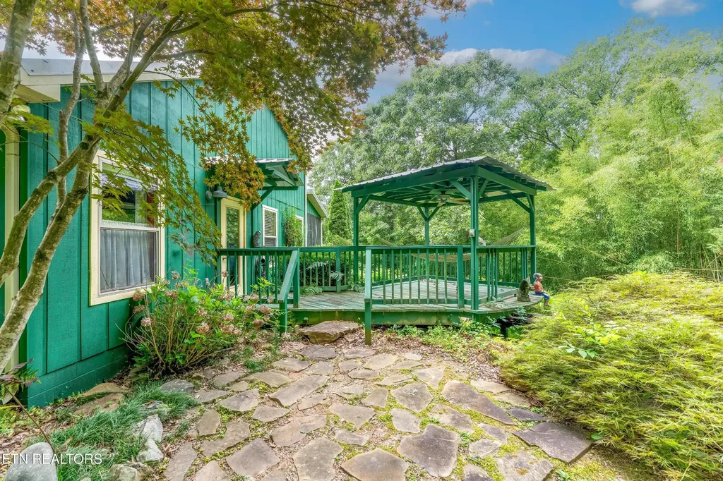 2851 Kingston Highway Kingston TN 37763