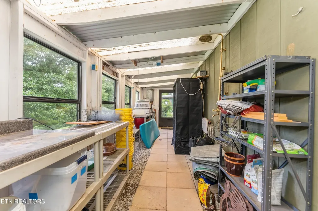 2851 Kingston Highway Kingston TN 37763