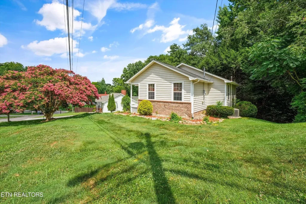 4444 Saint Lucia Lane Knoxville TN 37921