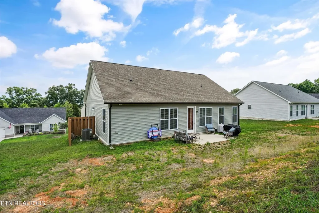 8121 Chapel Hill Lane Knoxville TN 37938