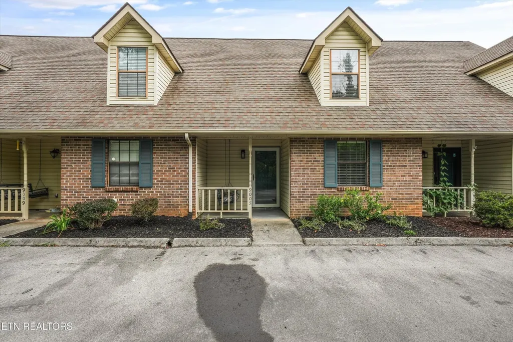 9005 Fountain Brook Lane Knoxville TN 37923