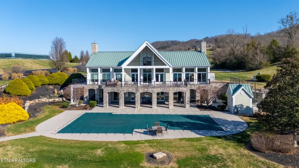919 Sparrow Way Sharps Chapel TN 37866