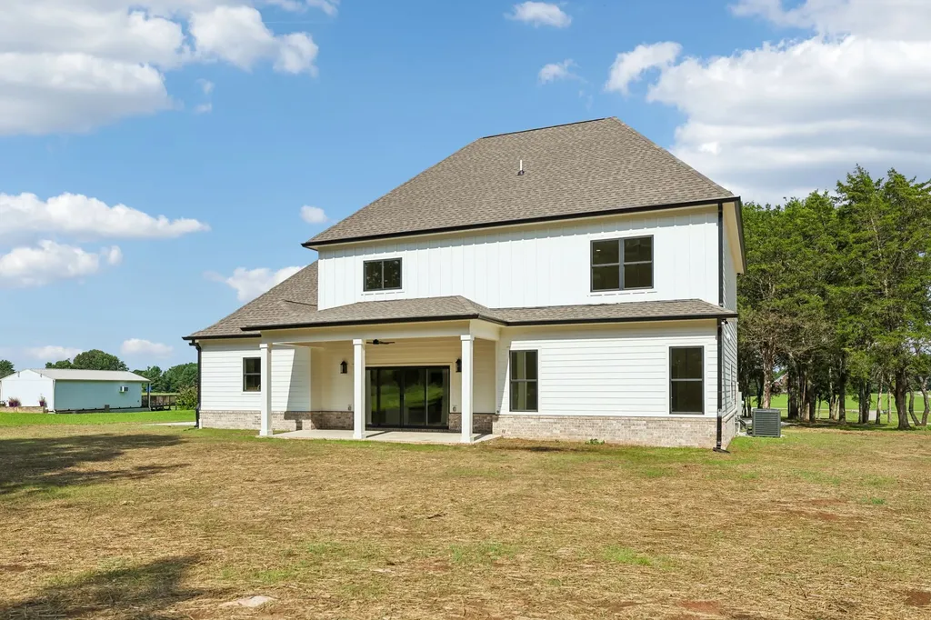 3390 Mealer Road Chapel Hill TN 37034