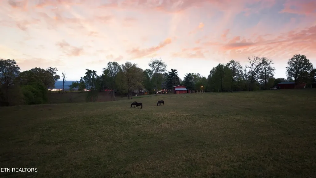 429 Old Glory Road Maryville TN 37801