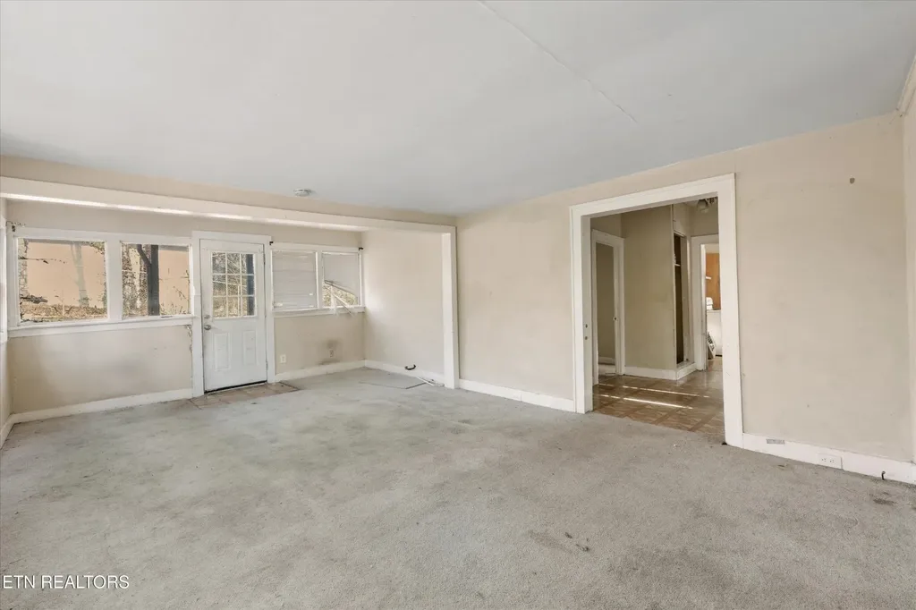 1080 Baker Avenue Knoxville TN 37920