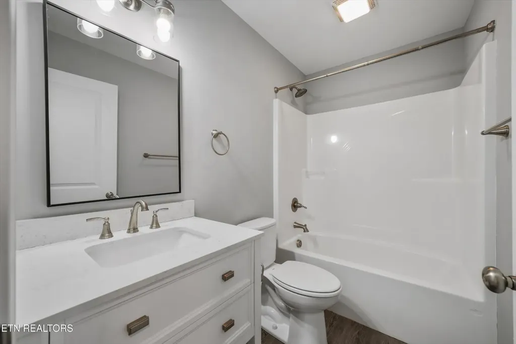 3615 Lyle Avenue Knoxville TN 37919