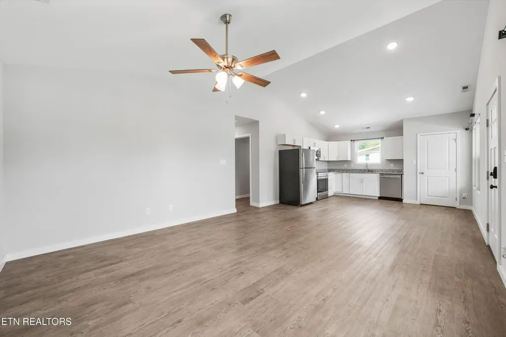 3615 Lyle Avenue Knoxville TN 37919