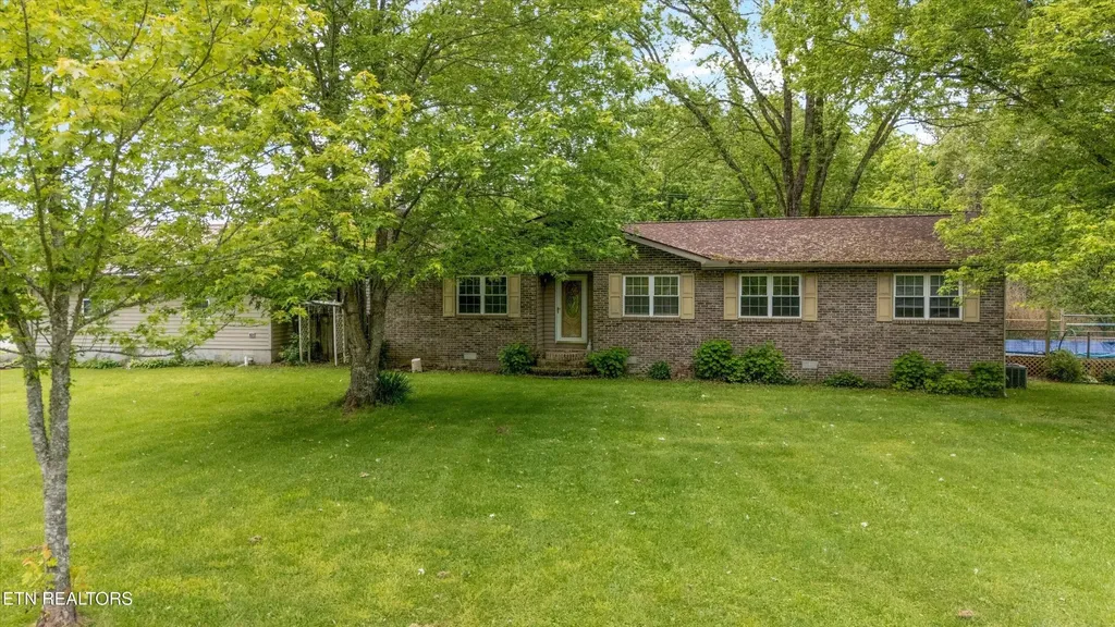 94380 Morgan County Highway Sunbright TN 37872