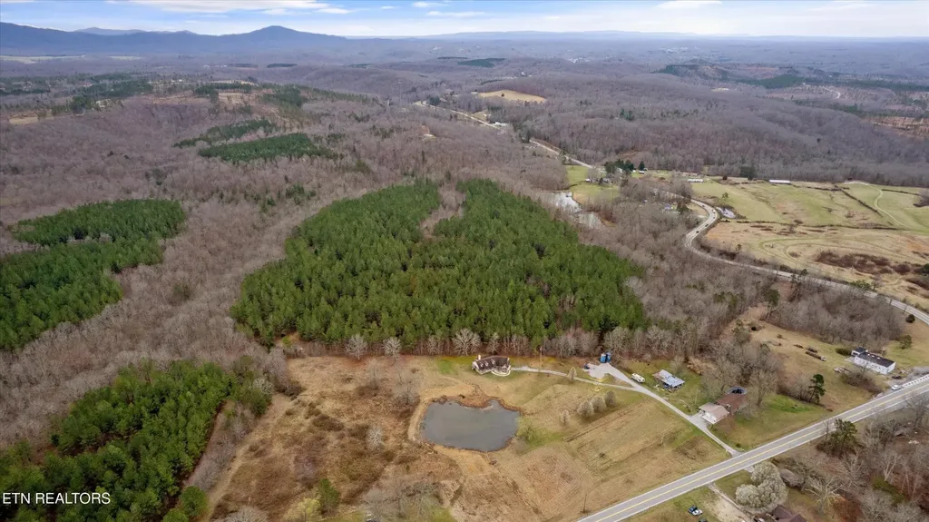 94380 Morgan County Highway Sunbright TN 37872