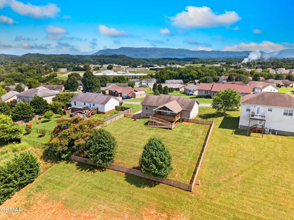 620 Hills Gate Circle Seymour TN 37865