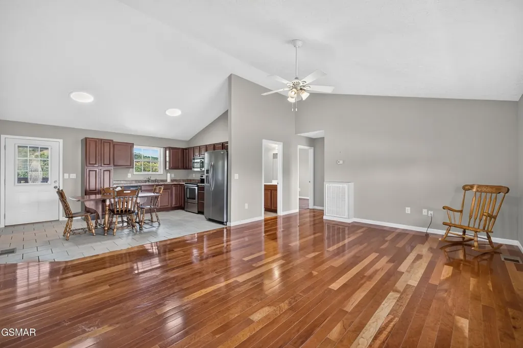 620 Hills Gate Circle Seymour TN 37865