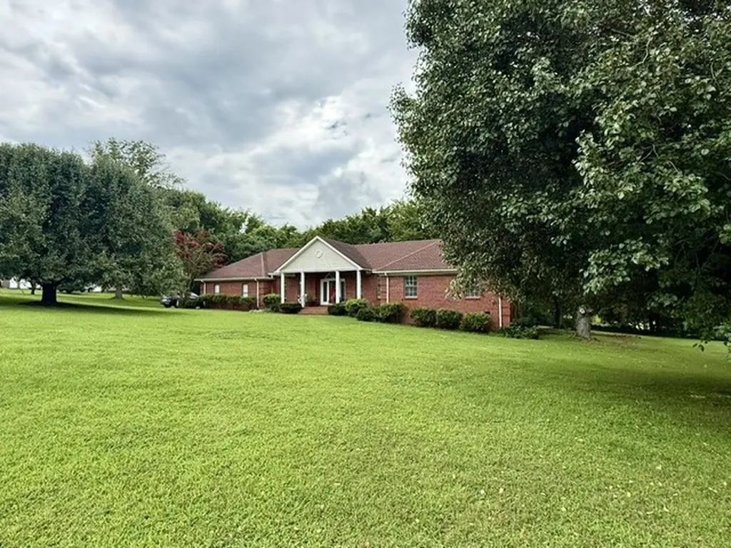 30 Oak Valley Drive Spring Hill TN 37174