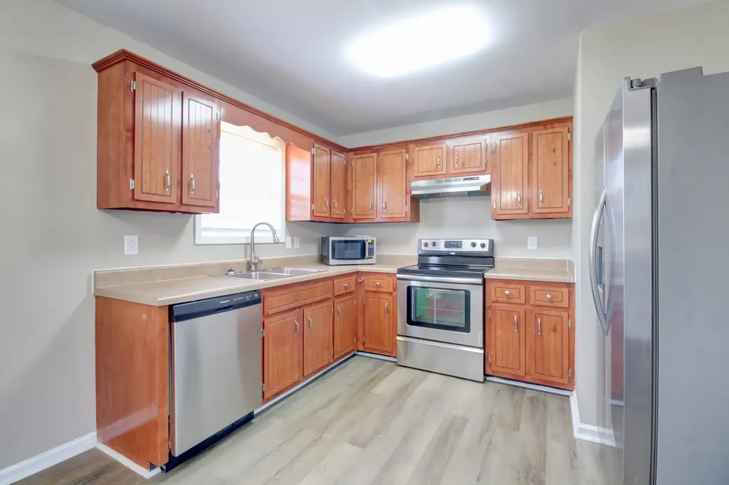1489 Mcclardy Road Clarksville TN 37042