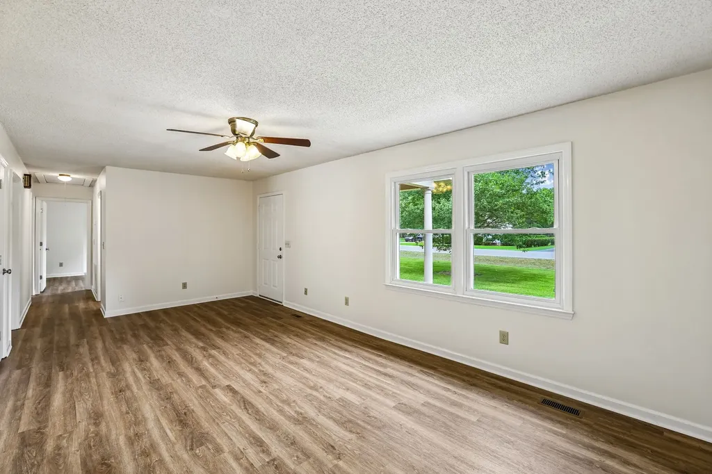 2724 Fawnwood Drive Murfreesboro TN 37129