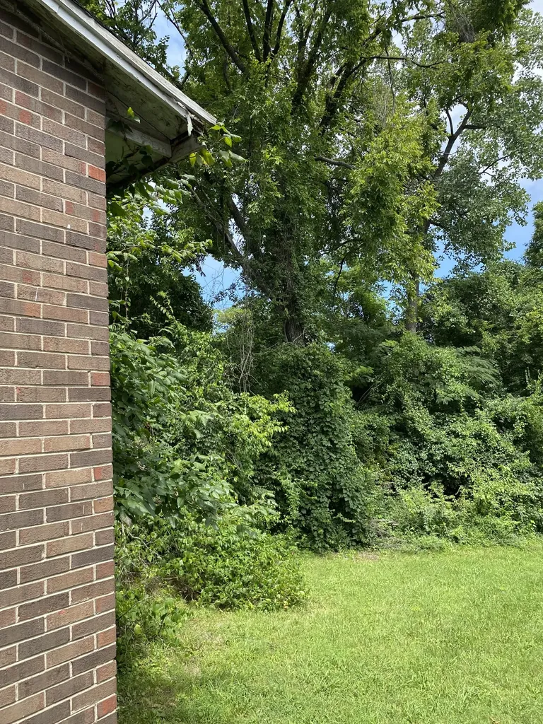 706 31st Avenue, N Nashville TN 37209