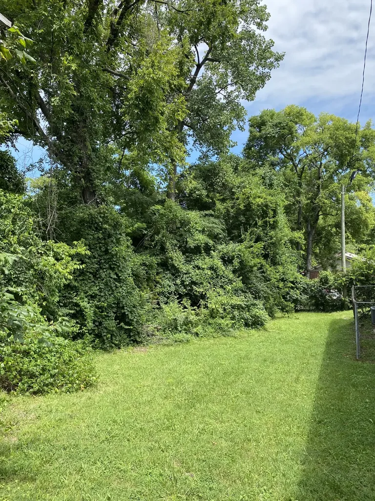 706 31st Avenue, N Nashville TN 37209