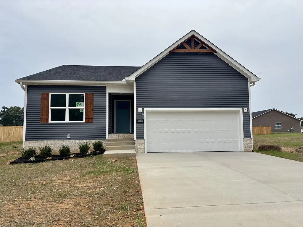 4180 Hereford Drive Greenbrier TN 37073