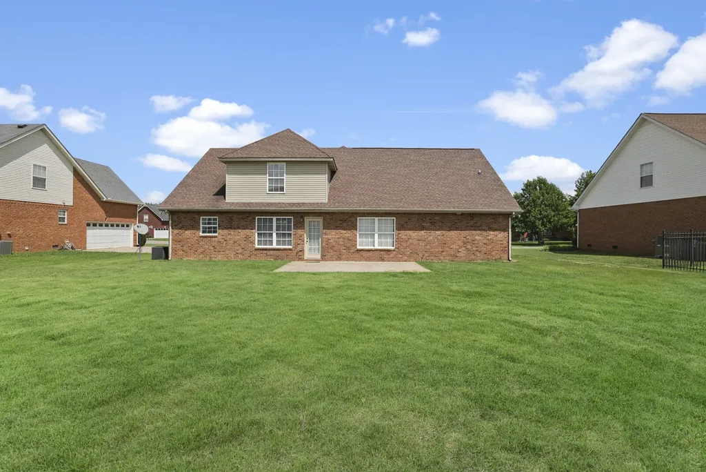 5241 Ticonderoga Avenue Murfreesboro TN 37129