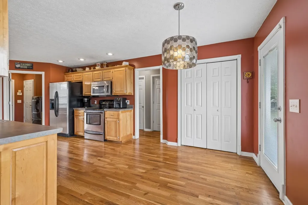 104 Mesa Drive Portland TN 37148