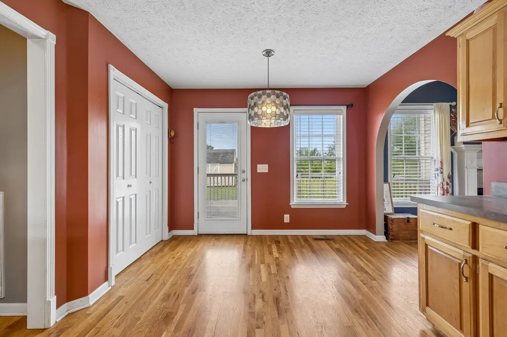 104 Mesa Drive Portland TN 37148