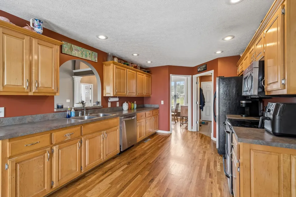 104 Mesa Drive Portland TN 37148