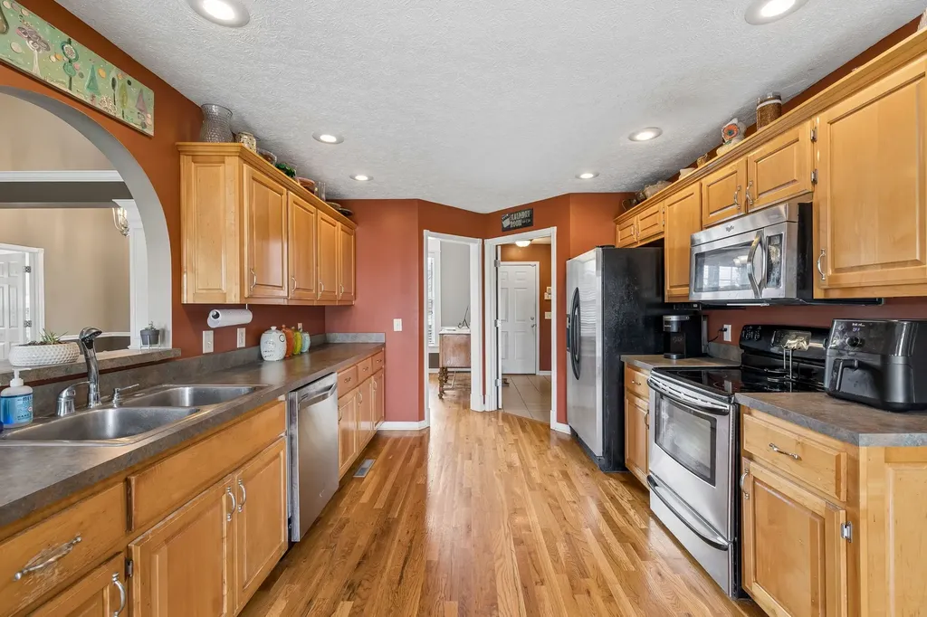 104 Mesa Drive Portland TN 37148