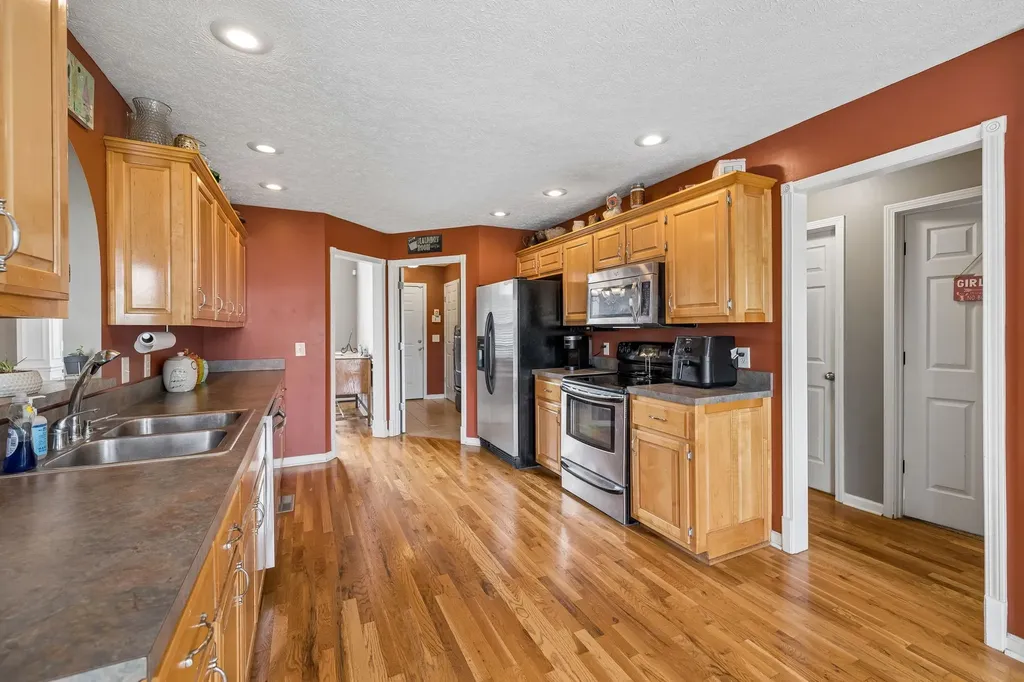 104 Mesa Drive Portland TN 37148