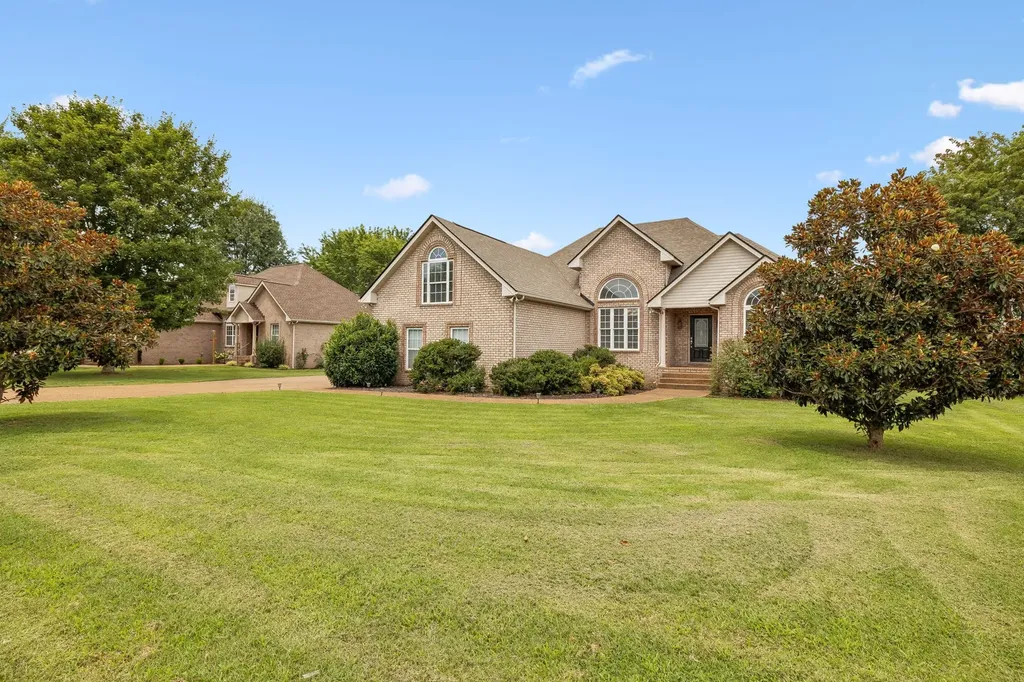 104 Mesa Drive Portland TN 37148