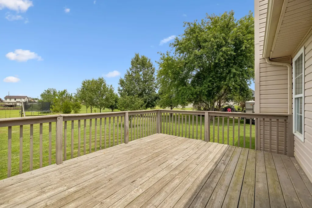104 Mesa Drive Portland TN 37148