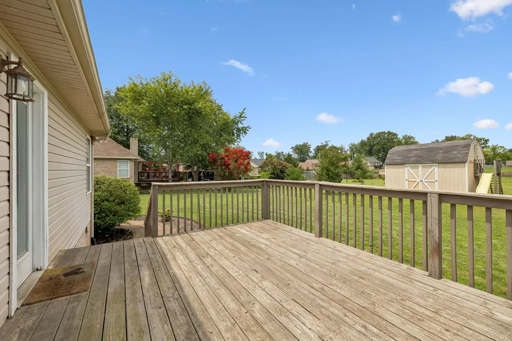 104 Mesa Drive Portland TN 37148