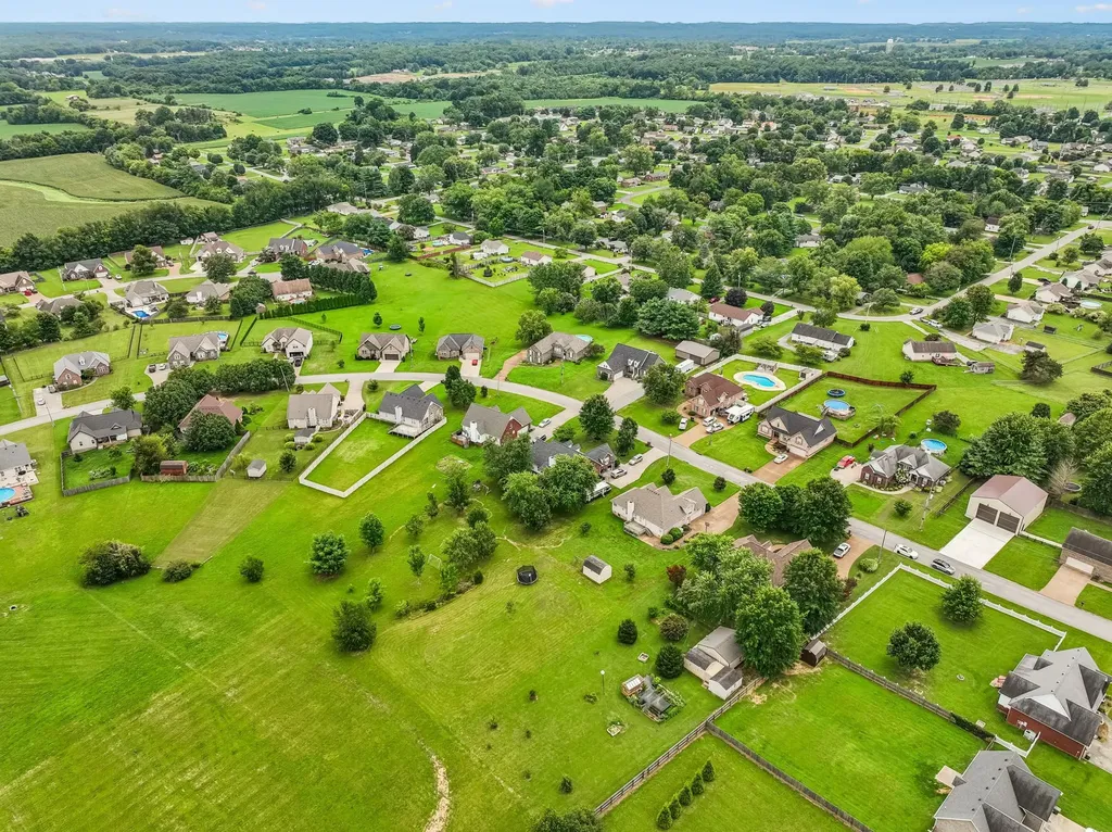 104 Mesa Drive Portland TN 37148