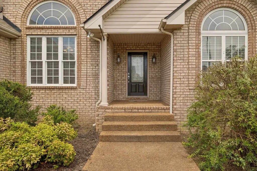 104 Mesa Drive Portland TN 37148