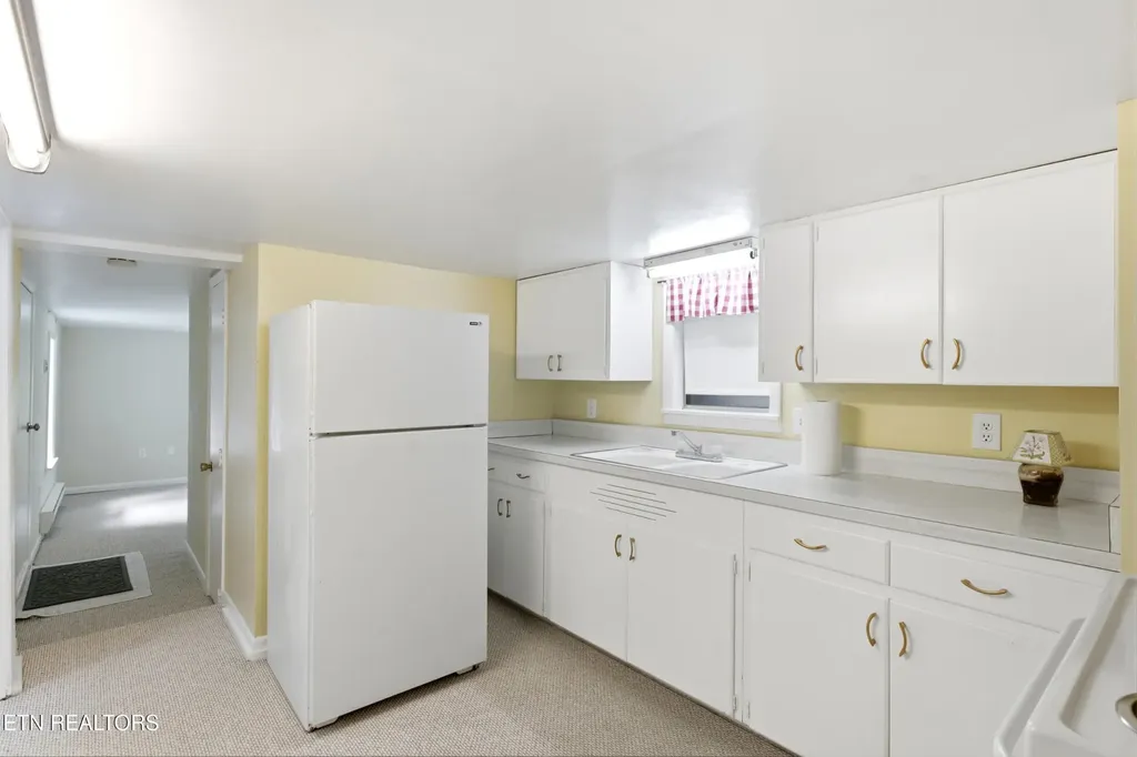121 Salem Road Oak Ridge TN 37830
