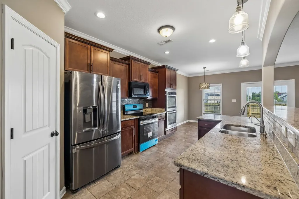 1004 Thrasher Drive Clarksville TN 37040