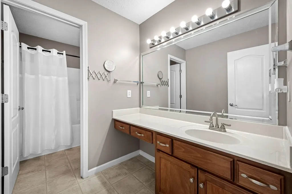 284 Meigs Drive Murfreesboro TN 37128
