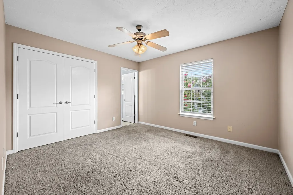 284 Meigs Drive Murfreesboro TN 37128