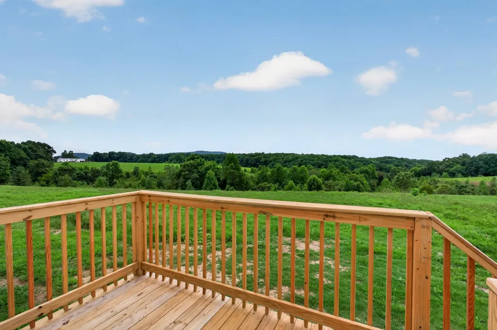 3021 Pea Ridge Road Liberty TN 37095
