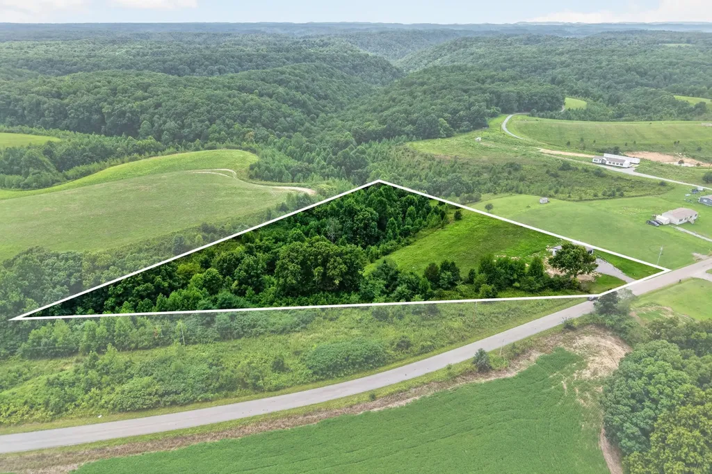 3021 Pea Ridge Road Liberty TN 37095