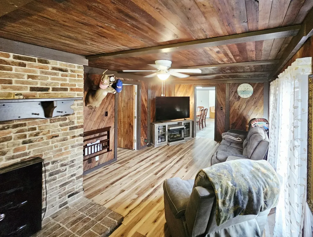 715 Marbury Road Tullahoma TN 37388