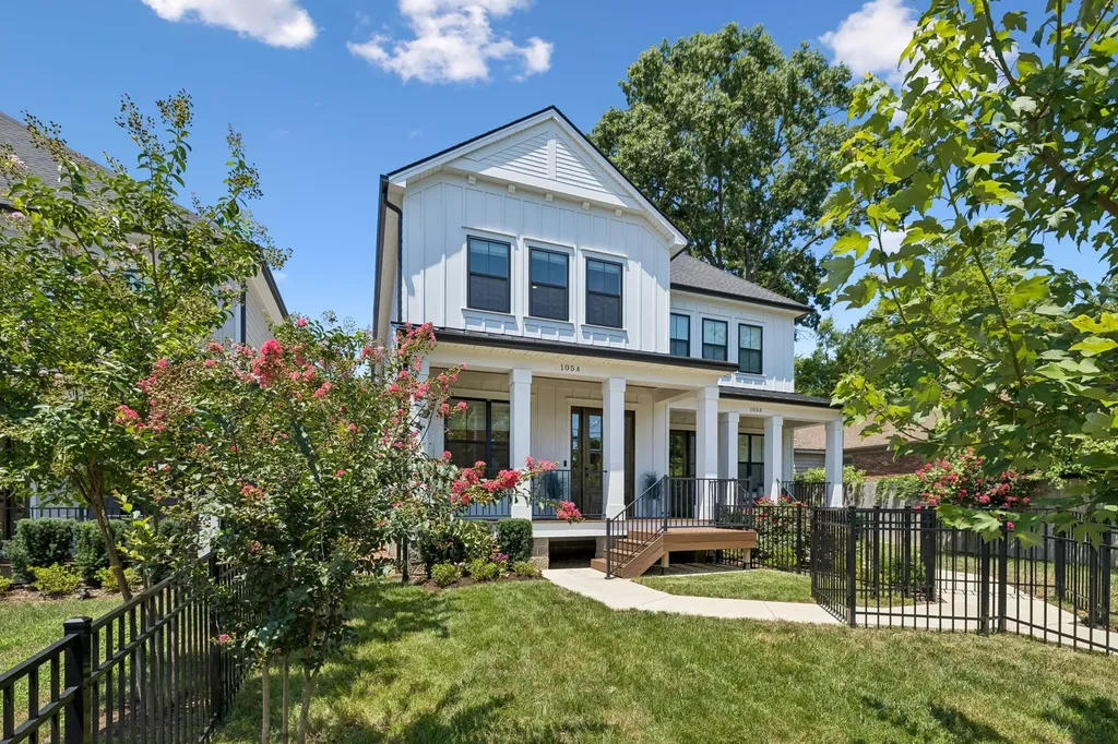 105A 37th Ave, N Nashville TN 37209