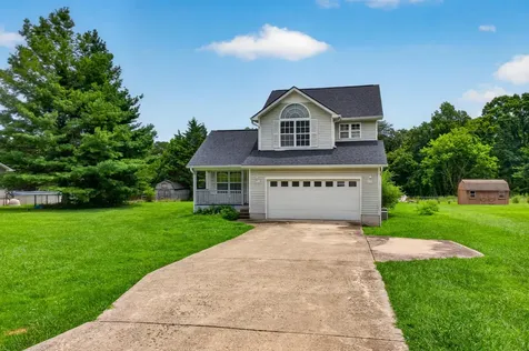 384 Miller Road Signal Mountain TN 37377