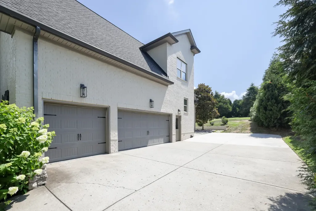 4304 Gallant Ridge Drive Franklin TN 37064