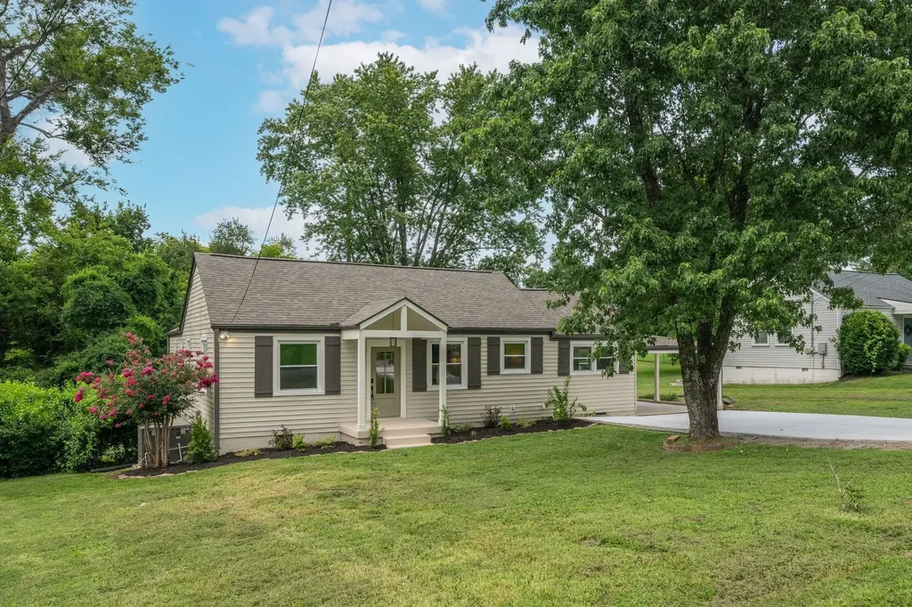 2705 Live Oak Road Nashville TN 37210